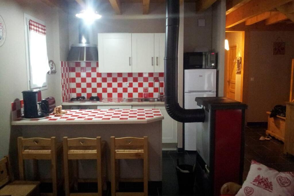 Вілла Chalet Toy Лю-Сен-Совер Екстер'єр фото